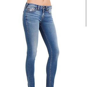 True religion light wash skinny jean